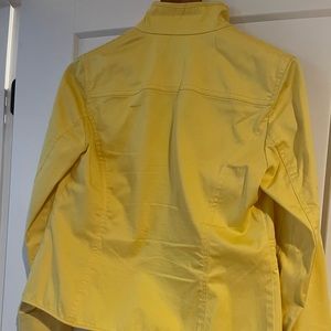 Great shape yellow jacket